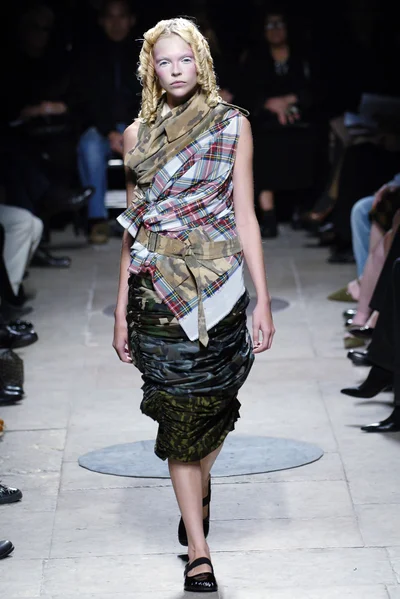 Look 22